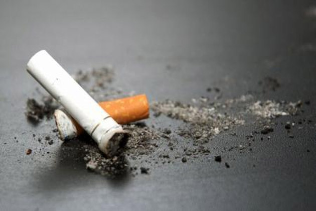 Fumul de țigară din podele, ziduri, haine crește riscul de cancer pulmonar