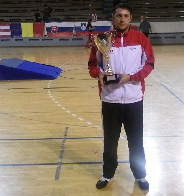 Spadă / Sătmăreanul Bertalan Arkosi, pe doi la Belgrad