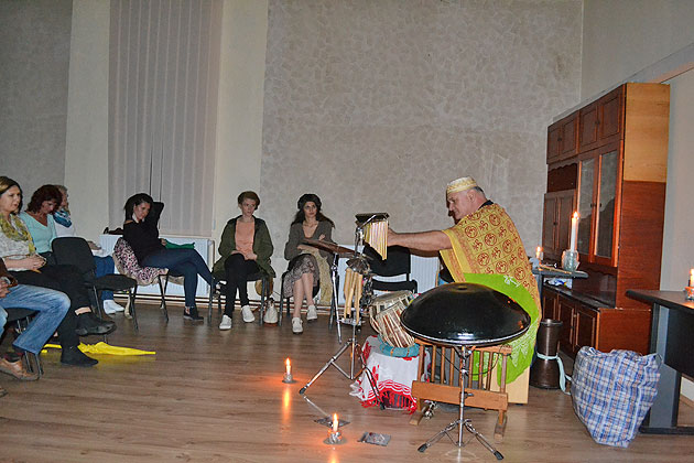 Seară de relaxare orientală cu Cserey Csaba