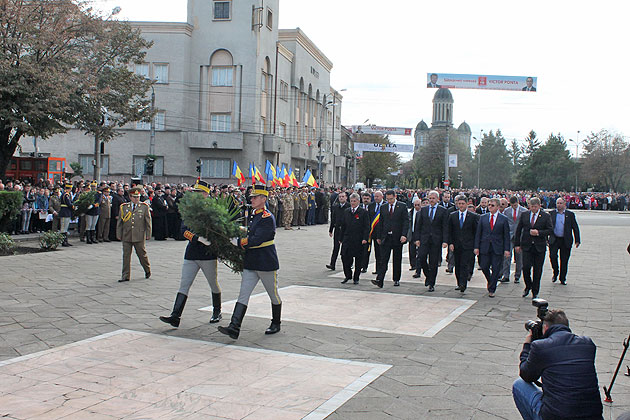 Ceremonie solemnă de Ziua Armatei  la Satu Mare