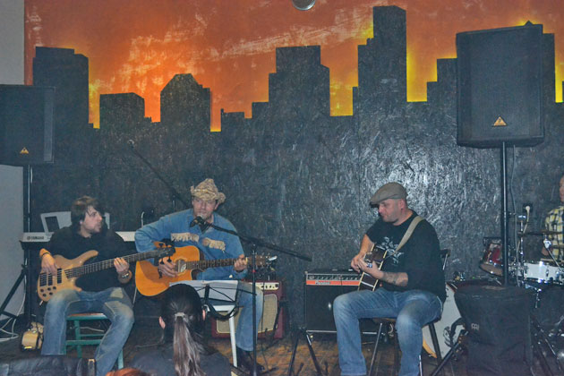 Show extraordinar cu Joe & friend’s