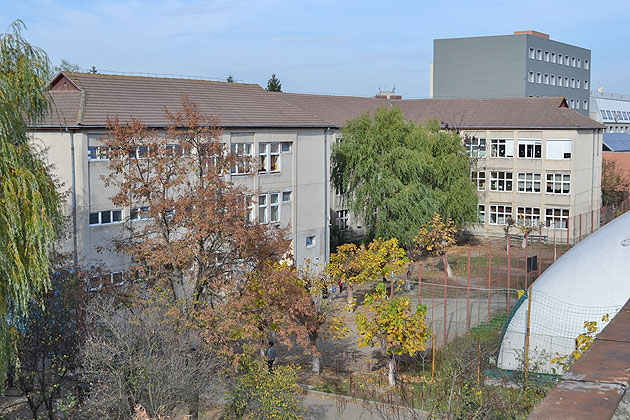 Guvernul României amenajează noi săli de clasă la Liceul German