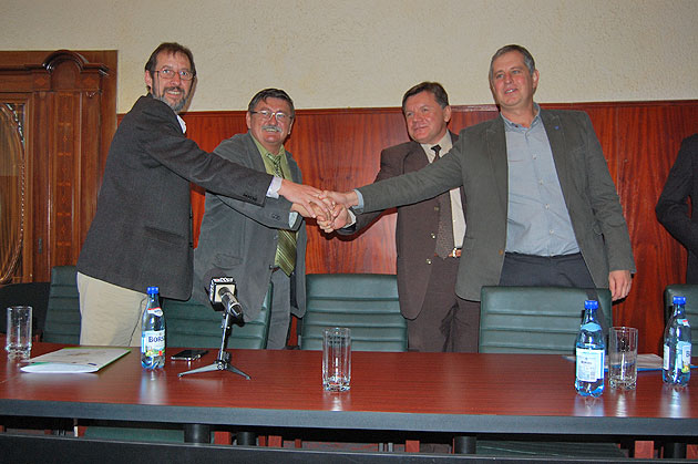 Reţeaua de apă şi canalizare se reface  la Carei