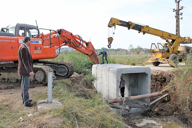 Lucrările la infrastructură schimbă în bine faţa oraşului Livada