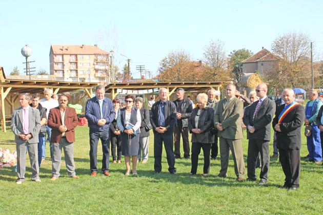 Recoltele bogate de toamnă, sărbătorite la Moftin