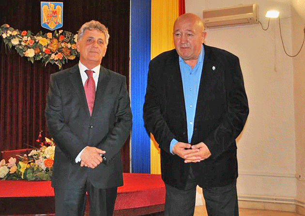 Cuplurile de aur, premiate de ministrul Apărării Naţionale