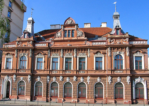 Reţeaua samsarilor imobiliari din jurul lui Iohannis (XII)