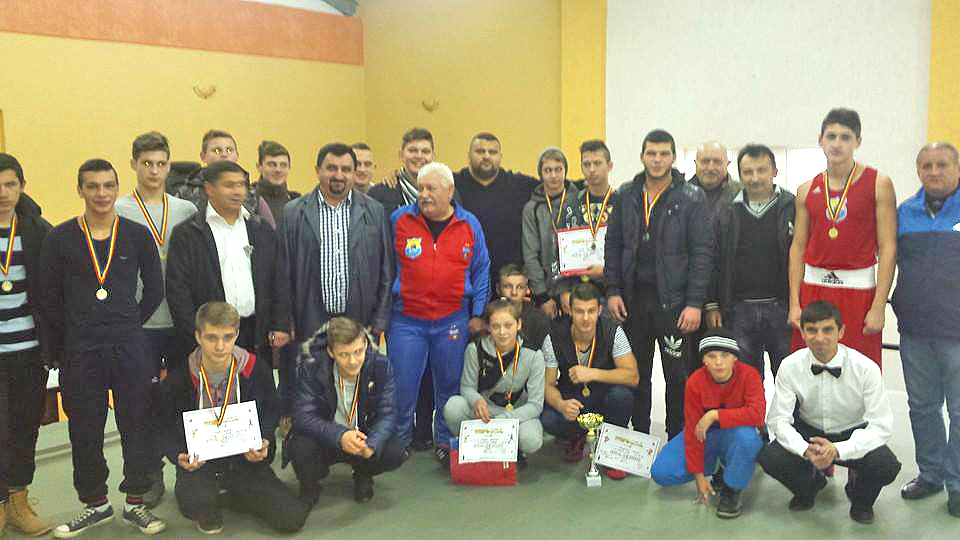 10818531_880872125279640_1843706141_n