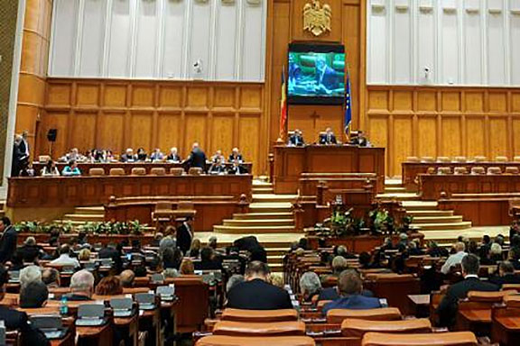 Deputații au aprobat vacantarea locului de deputat al lui Viorel Hrebenciuc