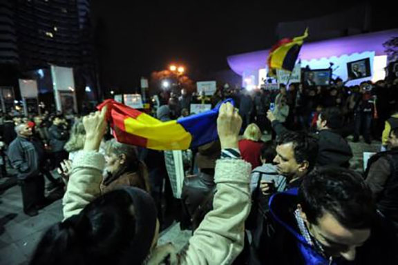 Ponta, despre protestele legate de votul din diaspora: Se pregăște confiscarea temei de Băsescu și Iohannis