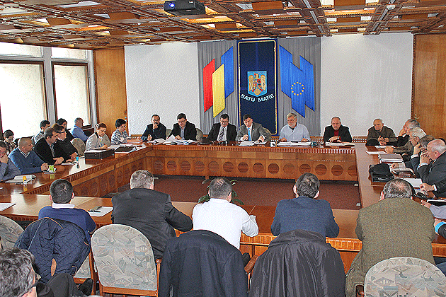 Lucrările de reabilitare a reţelelor de apă şi canalizare trebuie finalizate în termen