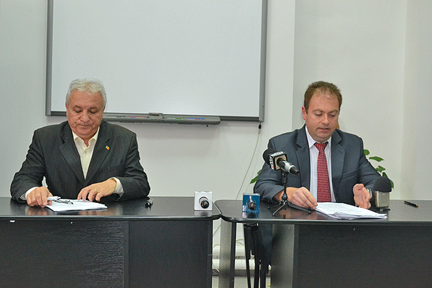 Bani pentru perfecţionarea cadrelor didactice