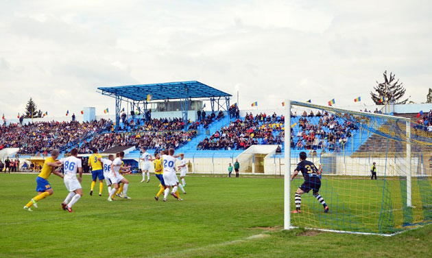 Cu gândul la revanşă