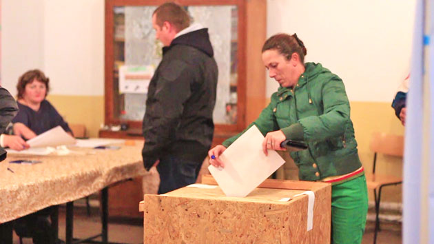 Alegătorii îi solicită viitorului preşedinte un trai mai bun