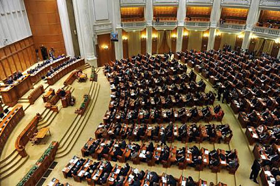 Ședința comună a Parlamentului în care se dezbate bugetul a început