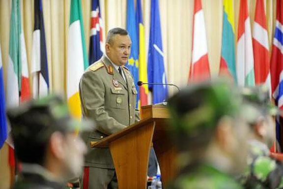 Iohannis a semnat decretul privind numirea lui Nicolae-Ionel Ciucă șef al Statului Major