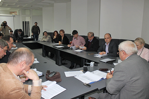 Recensământul câinilor, o soluţie pentru reducerea numărului maidanezilor