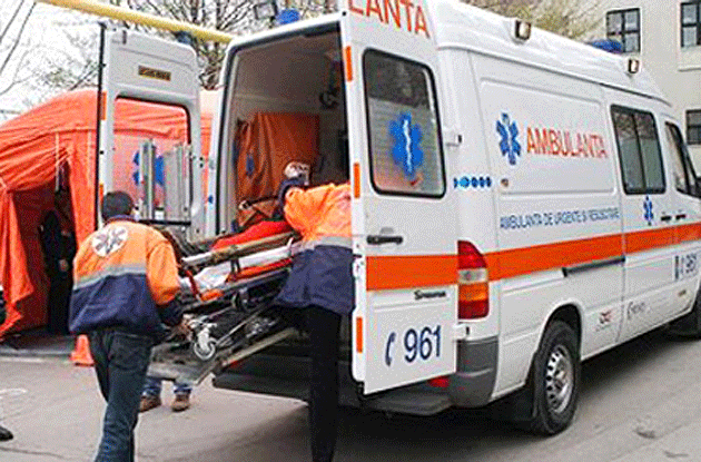 Avalanşă de oameni beţi la Urgenţă