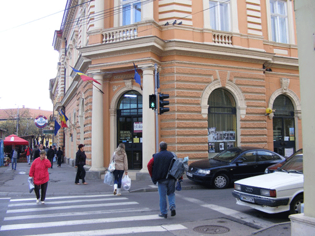 Biblioteca Județeană demarează proiectul “Eu iubesc biblioteca”