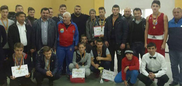 “Luptătorul“ Ovidiu Lăpuşte, cel mai bun pugilist