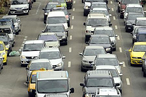 Prin redistribuirea primelor RCA, cei cu un grad de risc scăzut vor plăti mai mult