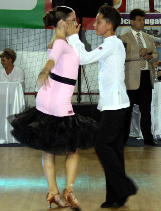 Surpriza Superlativelor GNV