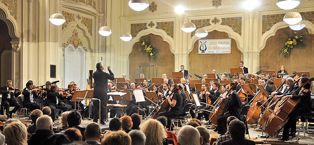 Program excepțional oferit de „Filarmonica de Stat Dinu Lipatti" pentru sătmăreni