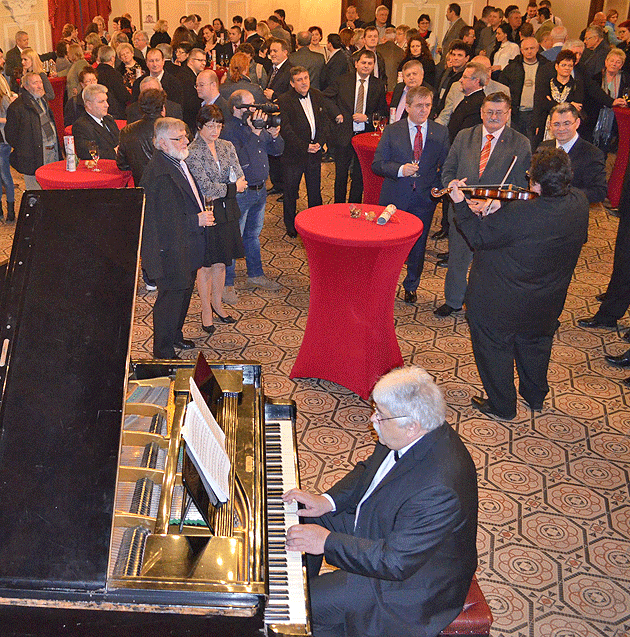 Friss Ujsag a împlinit un sfert de secol  de la reînfiinţare