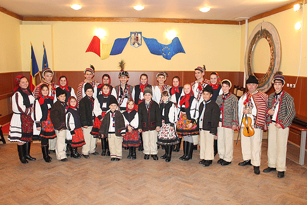 Pepinieră de talente pentru păstrarea tradiţiilor din Oaş