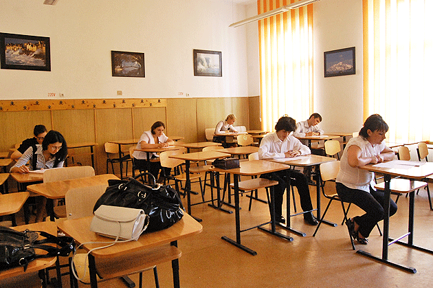 Pregătirile pentru simulările examenelor şcolare, în plină desfăşurare