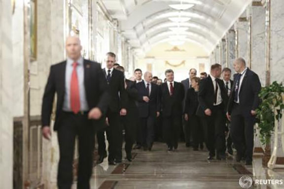 Negocierile dintre liderii Ucrainei, Rusiei, Franței și Germaniei s-au încheiat după aproape 14 ore de discuții