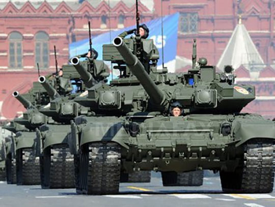 ACORD de încetare a ostilităţilor în Ucraina. Zeci de tancuri ruseşti, vehicule blindate şi lansatoare au intrat în ţară, în pofida acordului de pace. 600 de militari SUA vor ajunge în Ucraina