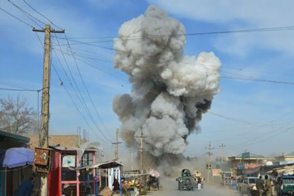 Trupele afgane au lansat o amplă ofensivă împotriva talibanilor, prima fără sprijinul forțelor internaționale