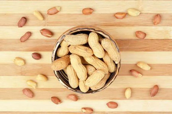 Consumul de alimente cu arahide de timpuriu ar putea reduce alergiile