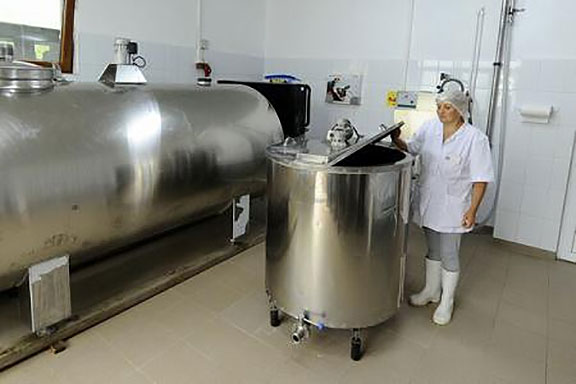 LICORI CU GUST Energizant cu zer, scos pe piață în acest an de un producător din Covasna