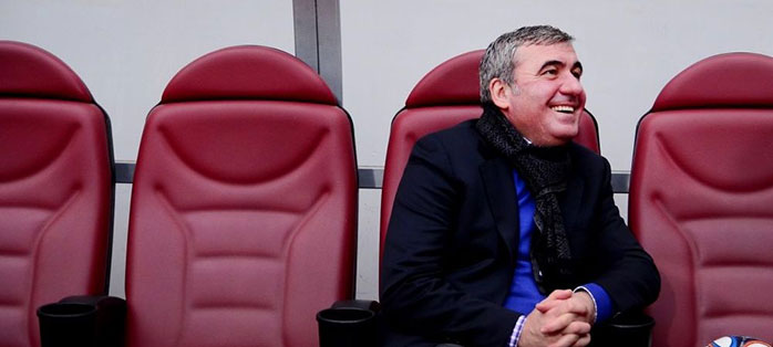 HAGI 50 King Size | "Gică, ştiai că?" Cum a marcat Hagi vieţile vedetelor. De la Smiley la Andreea Esca: amintiri cu şi despre "Regele" fotbalului românesc