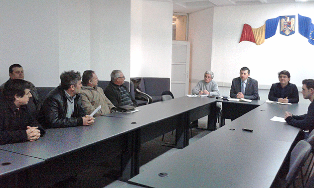 Societatea Carpatina Ardeleană, acuzată că falimentează agricultorii