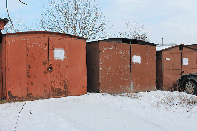 Afaceri dubioase în jurul demolării  garajelor