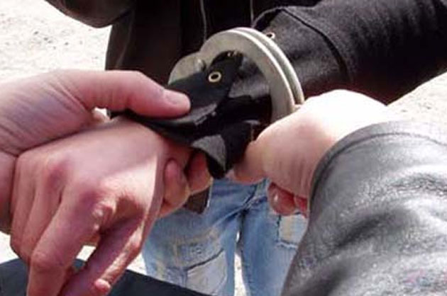 Hoţi minori, prinşi de poliţişti