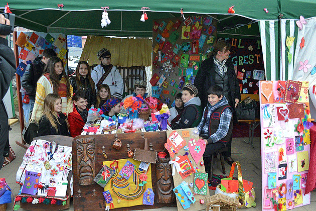 Târgul mărţişorului tradiţional, la a III-a ediţie în Negreşti-Oaş