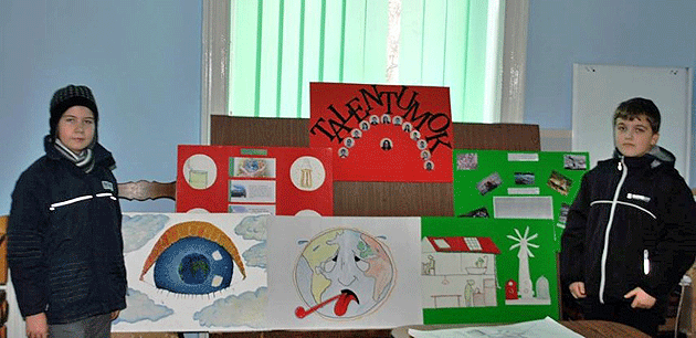 Desene și planșe  expuse la Biblioteca Județeană