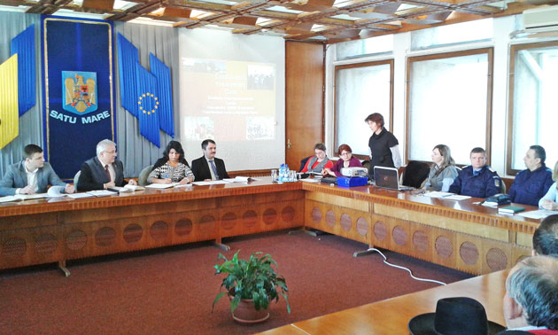 Zeci de copii trăiesc sub podurile din Sătmar