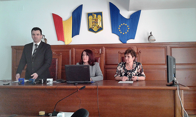 Judecătorii sătmăreni au mai puţin de lucru