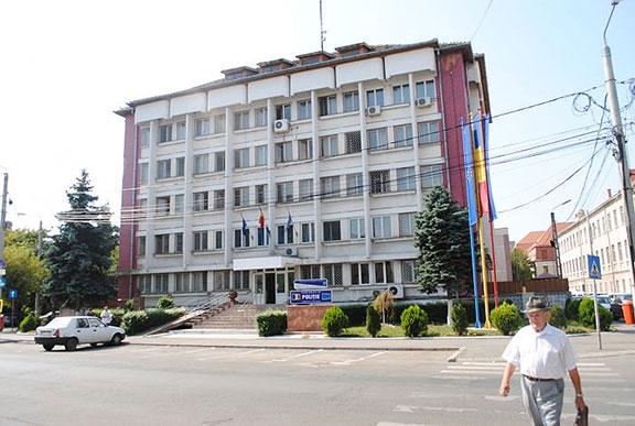 Percheziţii în aceste momente la IPJ Satu Mare!