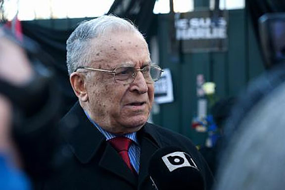 Ion Iliescu solicită noii generații de stânga ''o poziție activă de militanți''