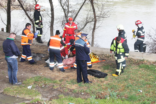 Om de afaceri sătmărean, pescuit din Someş