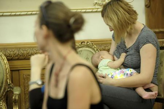 Legătura dintre alăptare și inteligență, demonstrată de un nou studiu