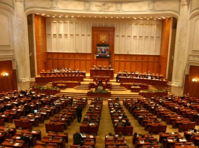 Guvernul introduce “penalitatea de nedeclarare” a taxelor  şi impozitelor