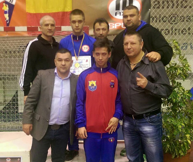 Bronz pentru familia boxului sătmărean