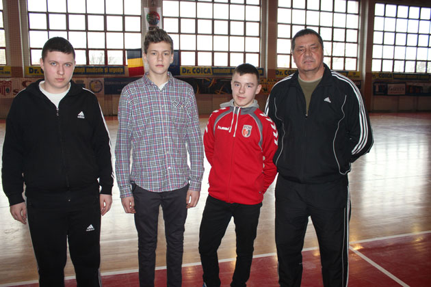 Trei juniori de la LPS la trial